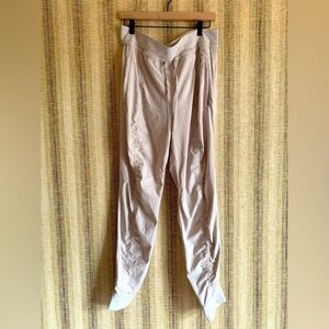 Athleta Leggings Bottoms Athletic Joggers Women Size 16/T White/Grey Casual